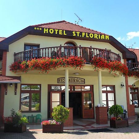 Hotel St.Florian Sturovo Ngoại thất bức ảnh